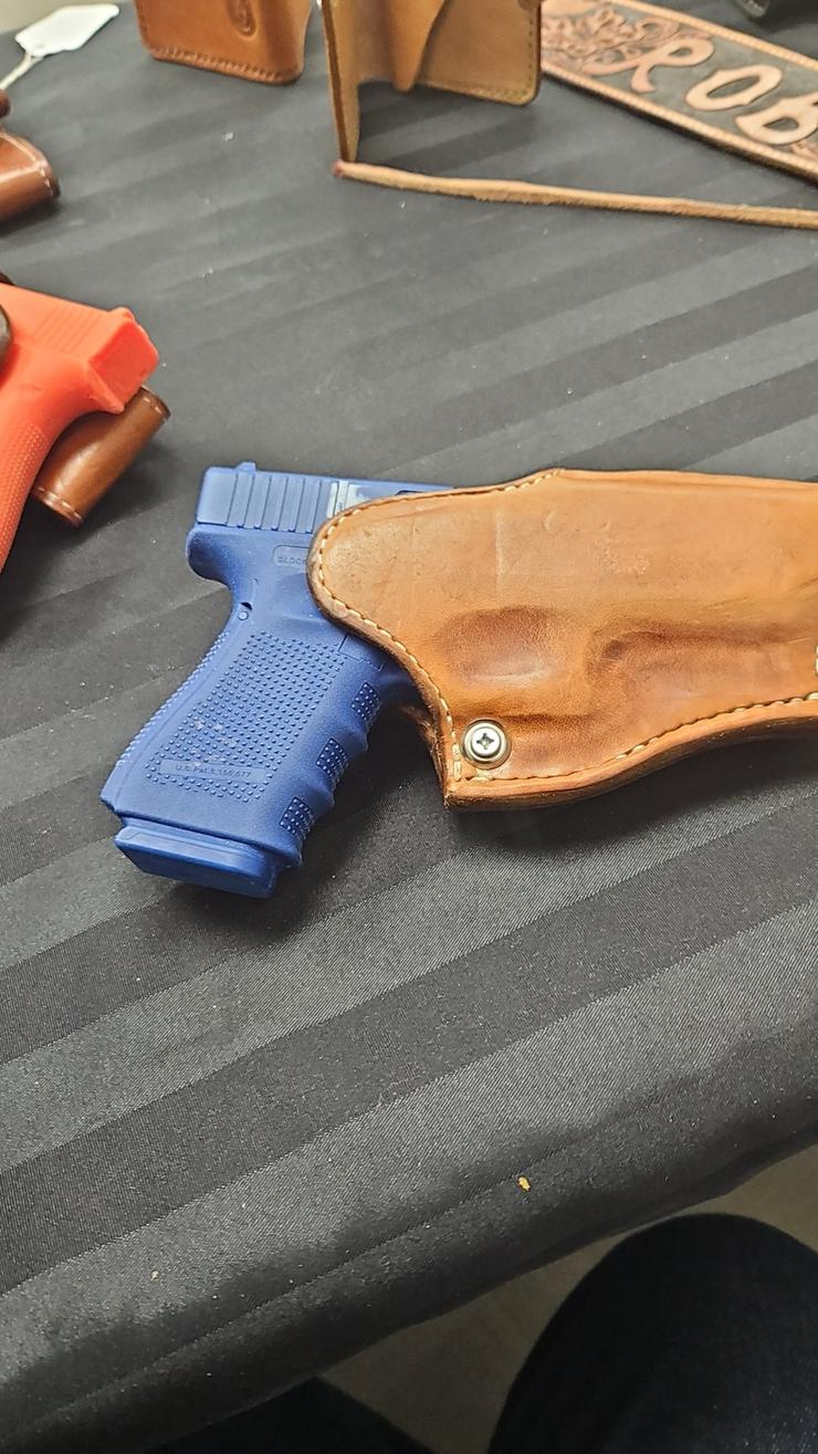 Small arm holster